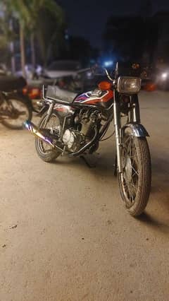 Honda CD 125 2017 model 10 by 10 condition file clear first owner