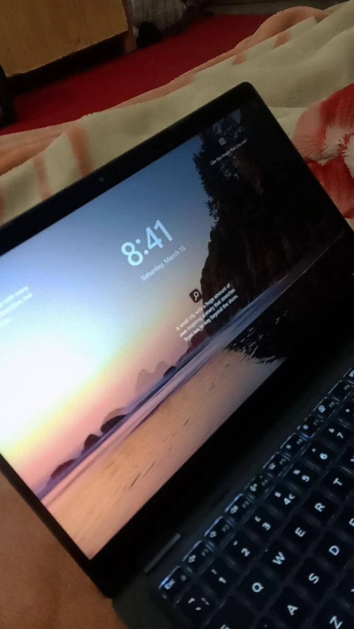 LAPTOP 1