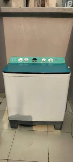 Dawlance semi automatic washing machine for sale.