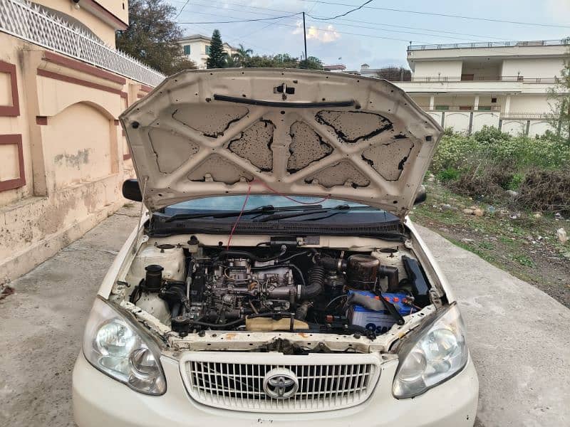 Toyota Corolla 2.0 D 2003 11