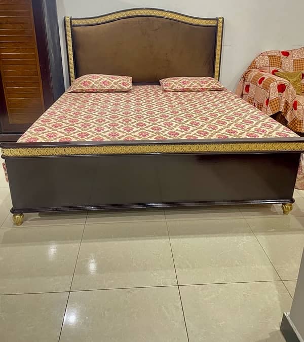 Antique Design Bed 03467000537- 1