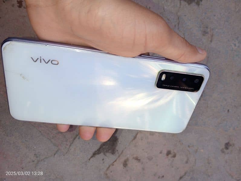 vivo y20 4/64 pta approved 3