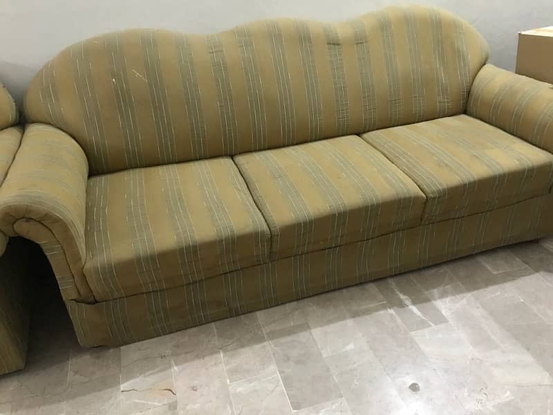 5 seater sofa 3