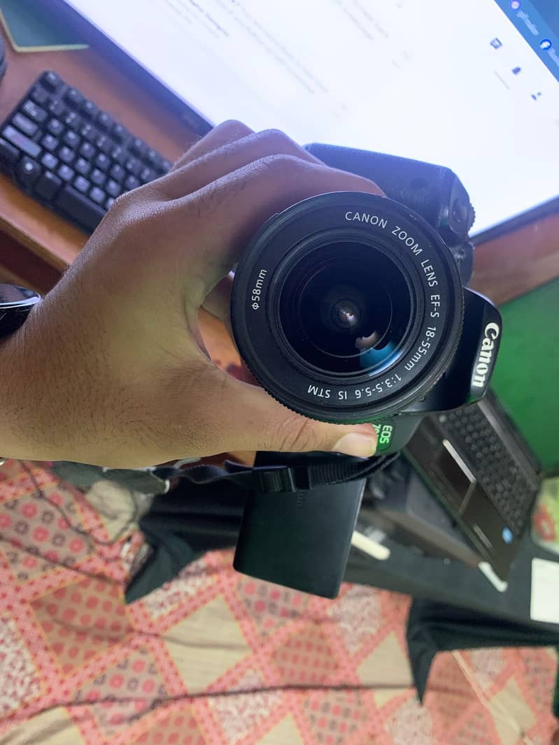 DSLR Canon 700D 15