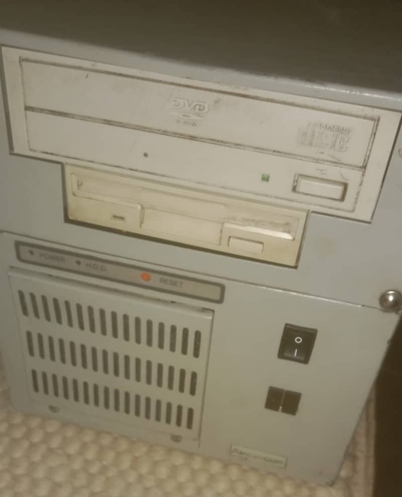 PCA-6186 Socket 478 Pentium 4 SBC w/ VGA, Ethernet 6