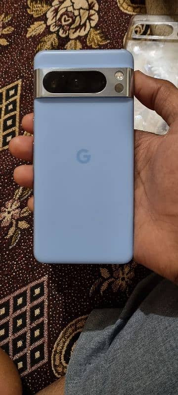 google pixel 8 pro 0 3 1 1 0 6 8 7 6 7 4 1