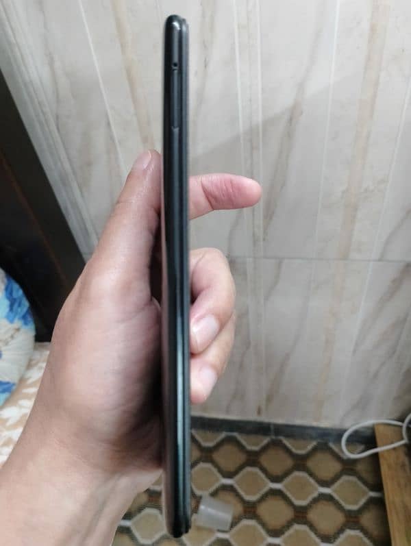 vivo y81s 1