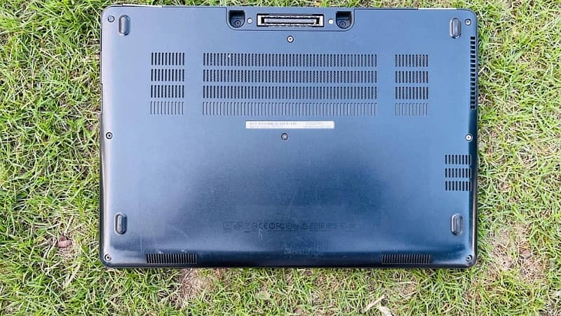 Dell Latitude E7270 5