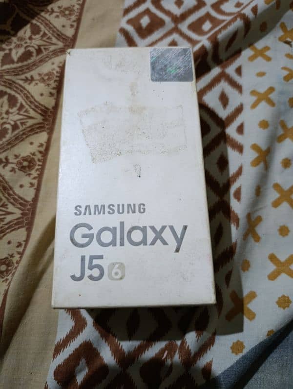 Samsung J5 2016 16GB 5