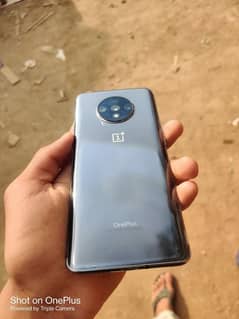 OnePlus 7T - 8GB RAM, 128GB Storage, Excellent Condition for Sale