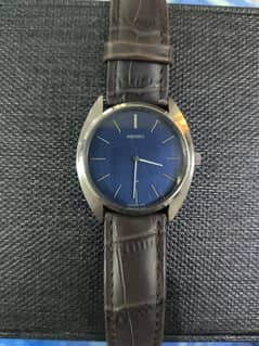 Vintage Seiko Chariot 2220-0470 Blue Dial 34mm Manual Wind