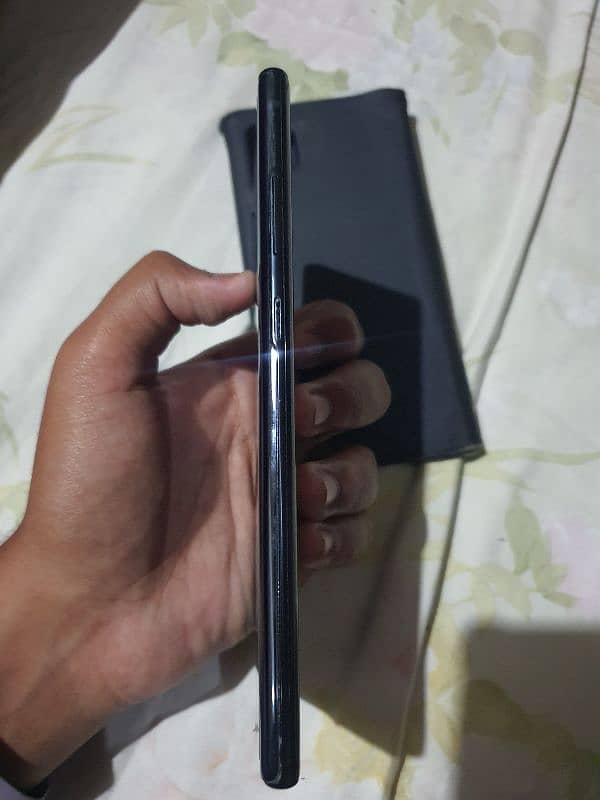 Samsung Note 10 plus 5g read ad 3