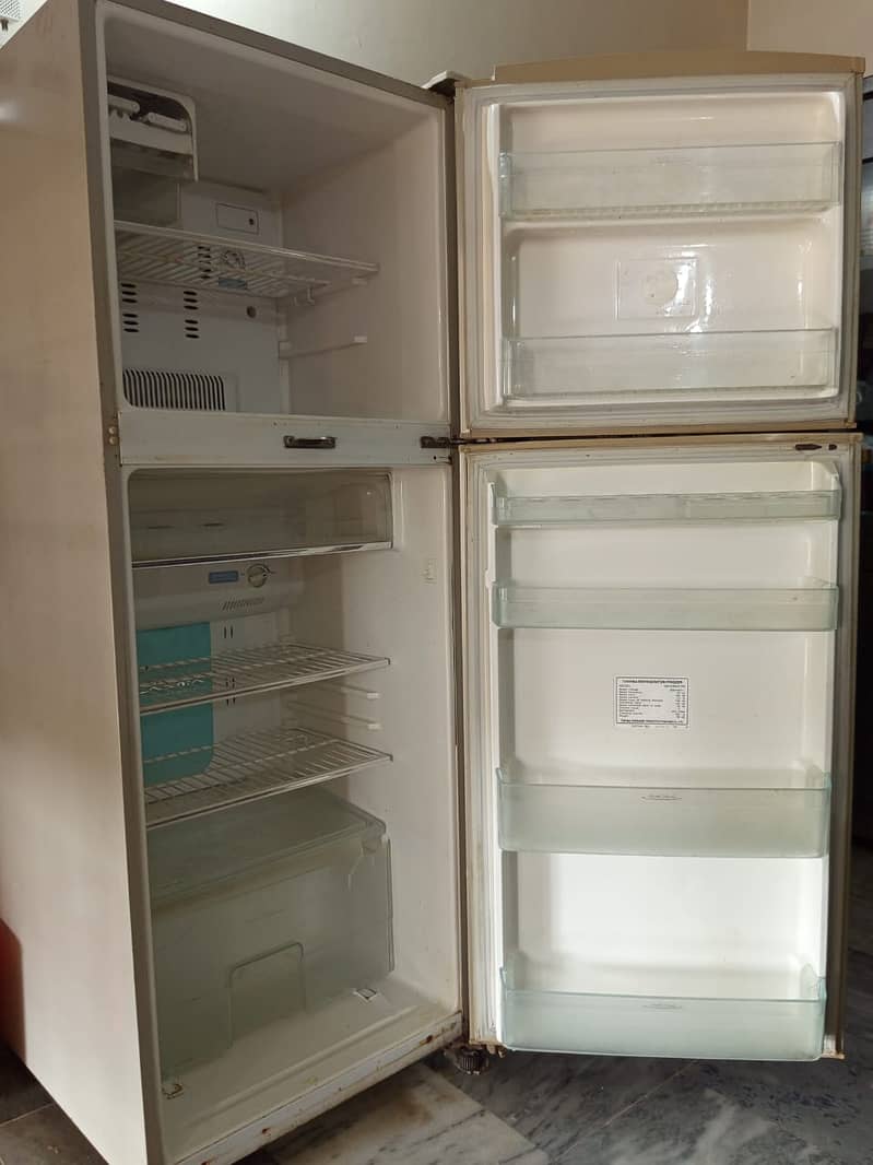 Toshiba Refrigerator 1