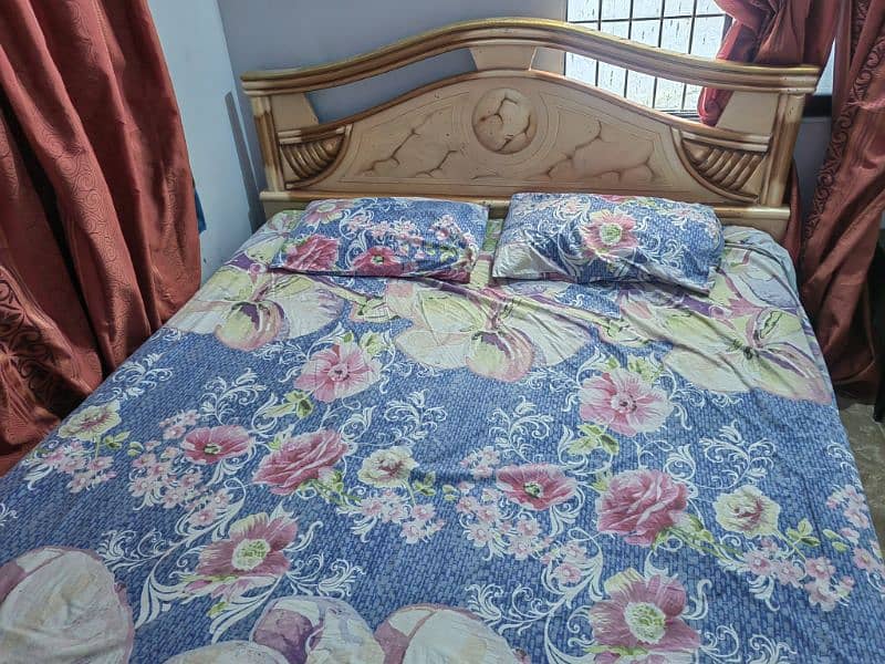 Double bed for sale with spring mattress urgent sale 0