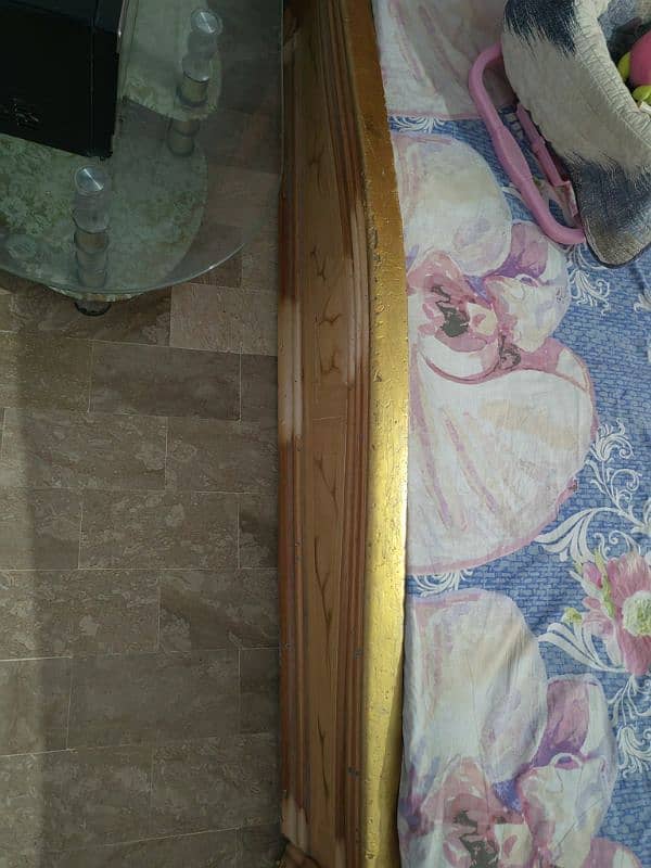 Double bed for sale with spring mattress urgent sale 2