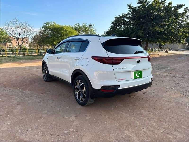 KIA Sportage AWD 2020 4