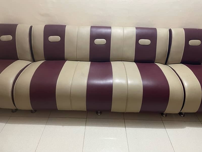 complete sofa set 0