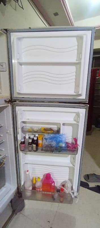 Dawlance refrigerator 2