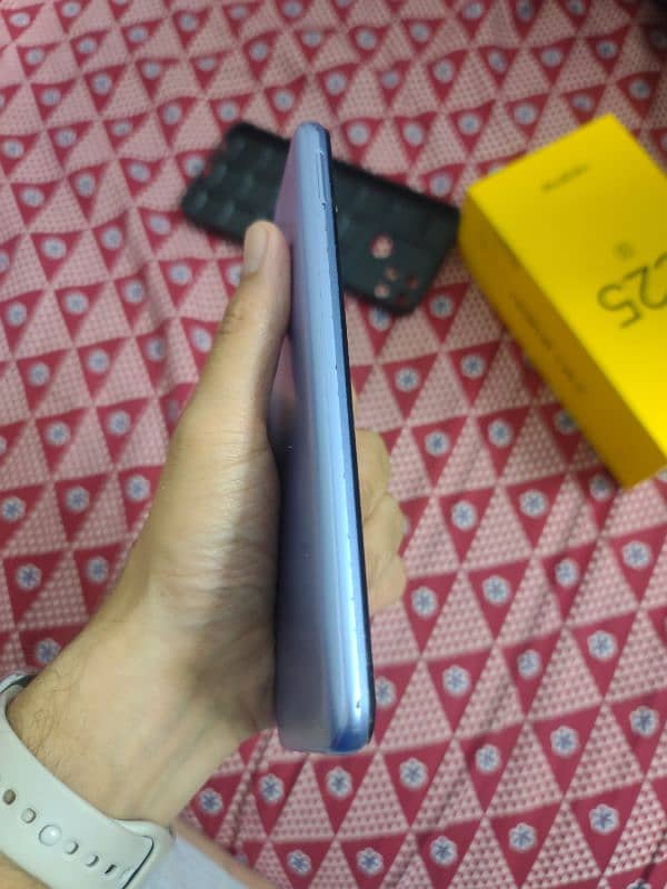 Realme C25s 4/128 3