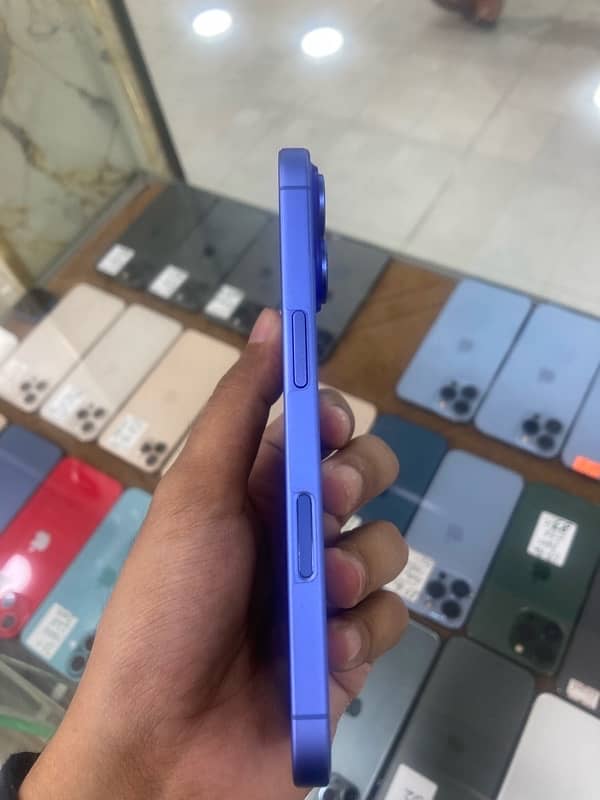 Iphone 11 Factory Unlock With Box Iphone 16 Jv 128GB 6