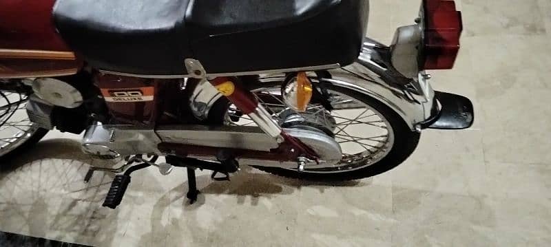 Yamaha y100 0