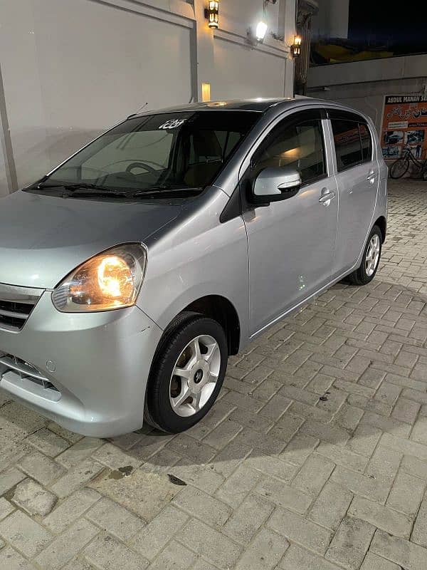 Daihatsu Mira 2014 1