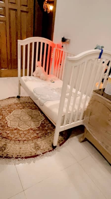 baby cot for sale 3