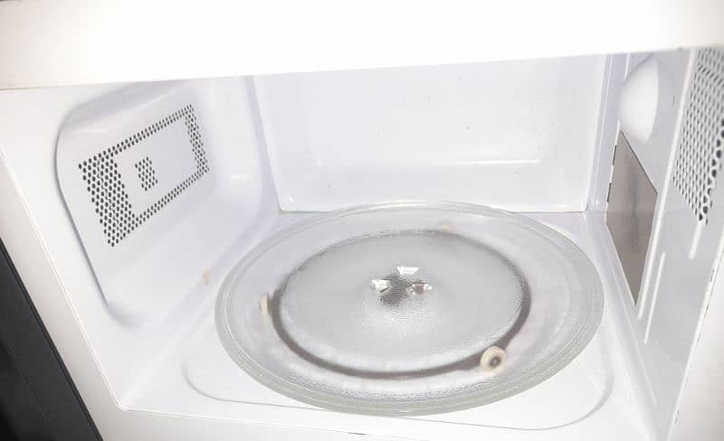 HAIER microwave oven 5