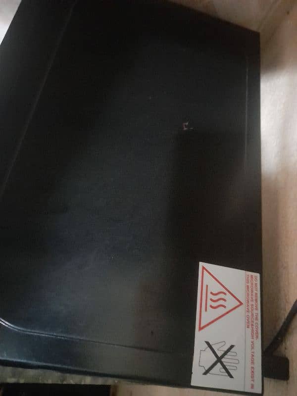 HAIER microwave oven 9