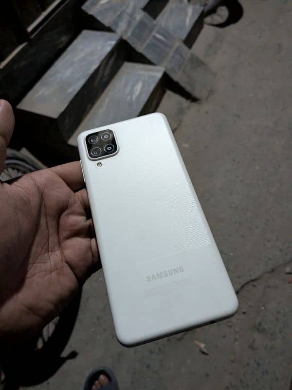 Samsung A12 5