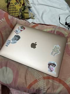 Macbook