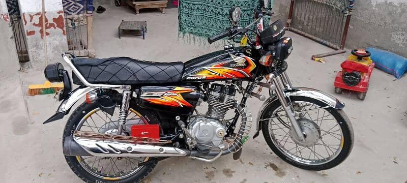 Honda CG125 3