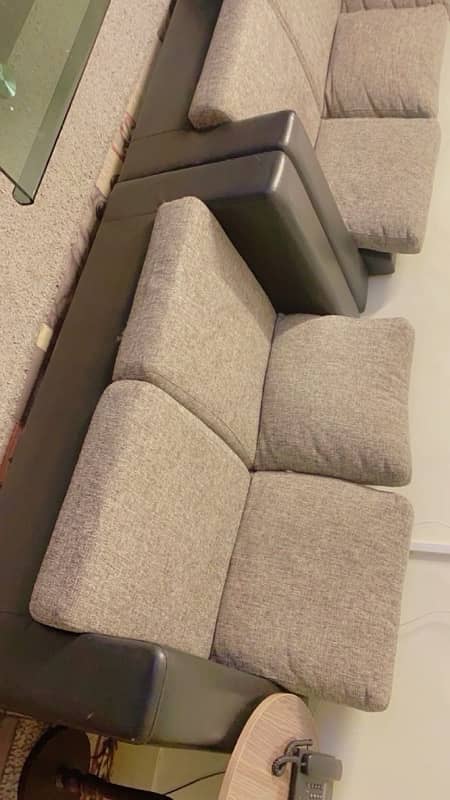 8 seater L shaped sofa 0