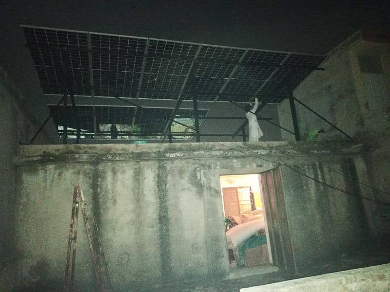 Elevated solar structure 1