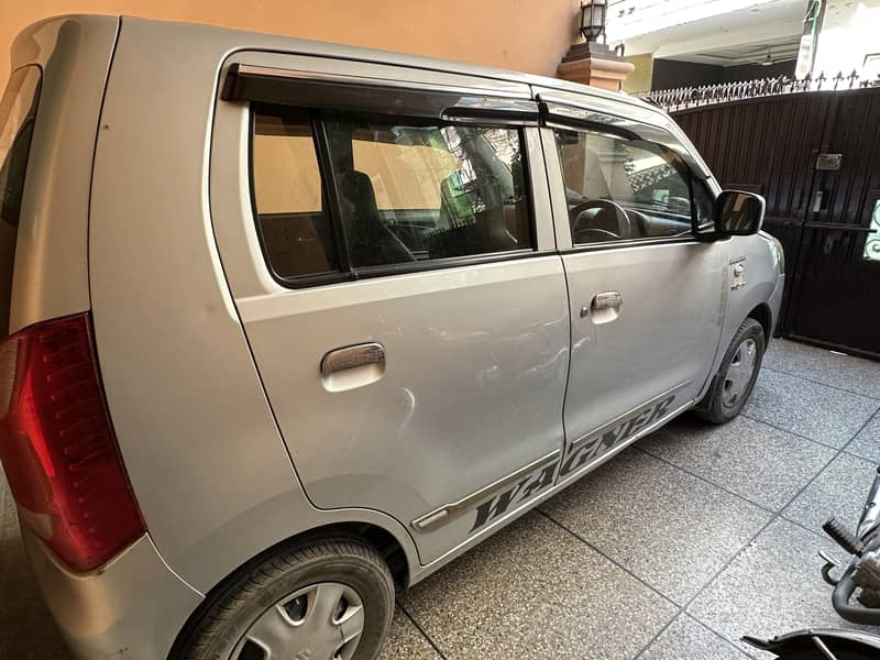 Suzuki Wagon R 2018 7