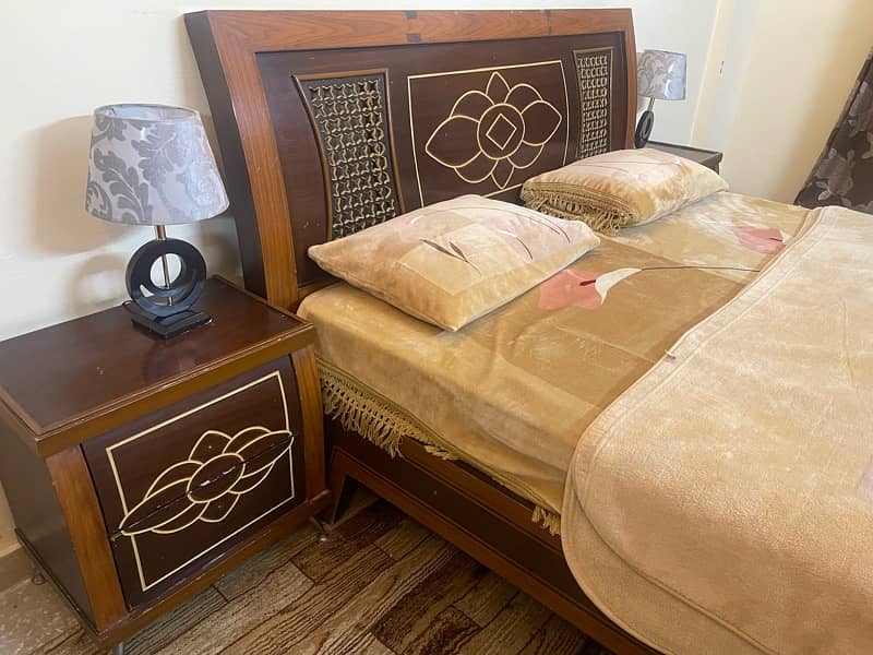 wooden bed set 2