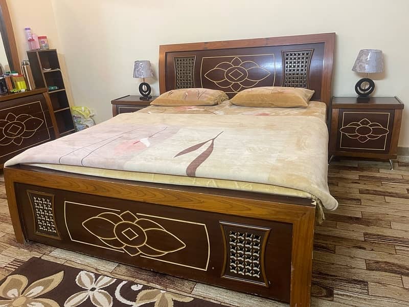 wooden bed set 5