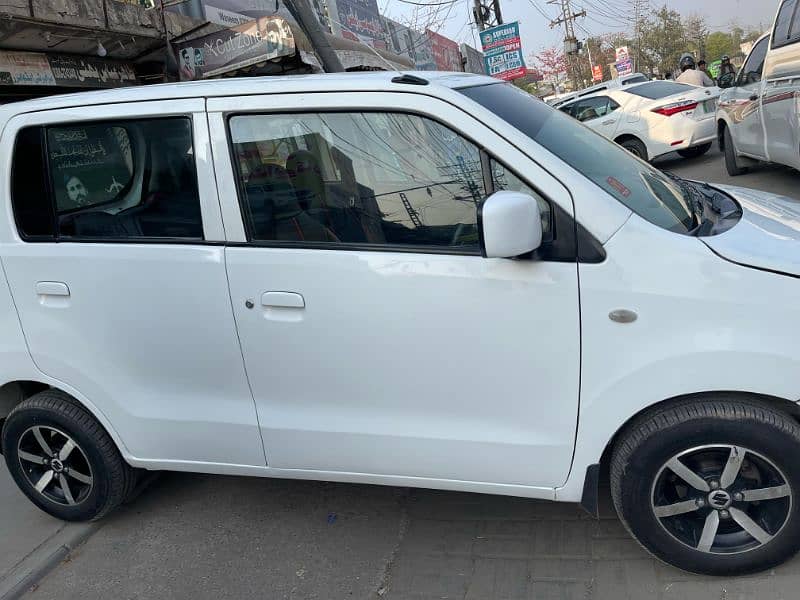 Suzuki Wagon R 2016 3