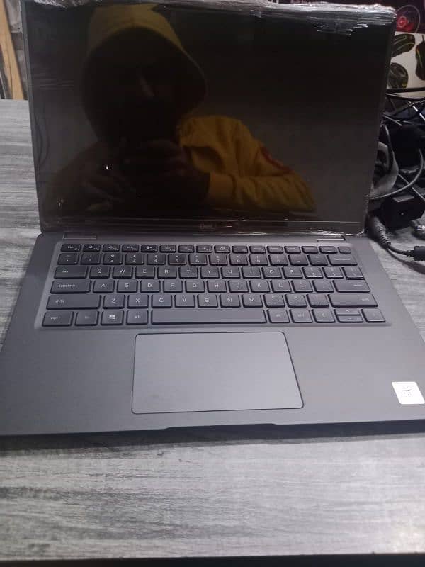 Dell 7410 i7 10gen 0