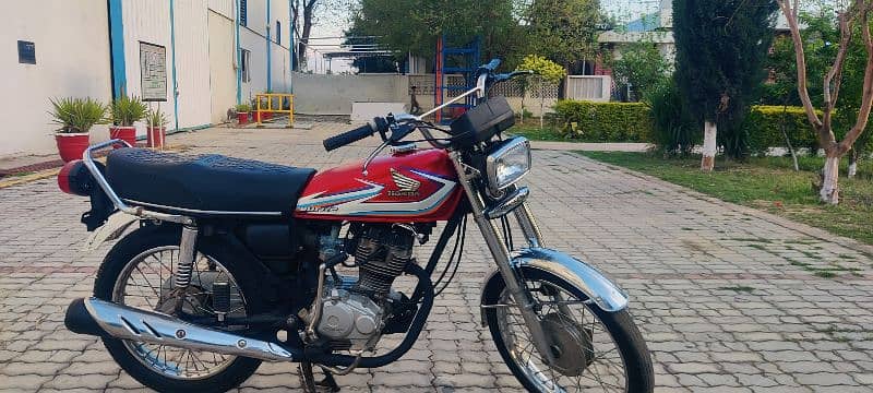 Old is Gold Best Bike with smooth drive Urgent for Sale 0