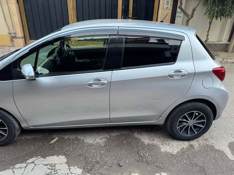 Toyota Vitz 2014 0