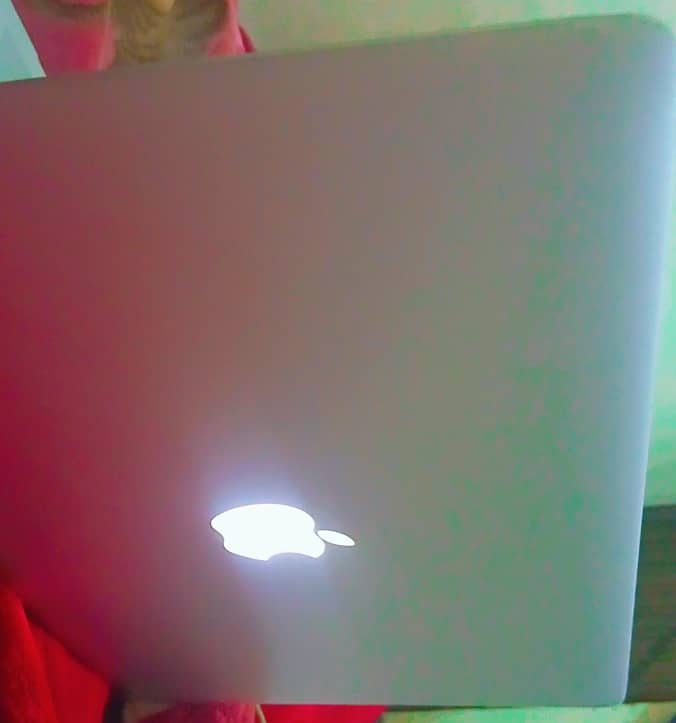 Mac book pro 2015 4