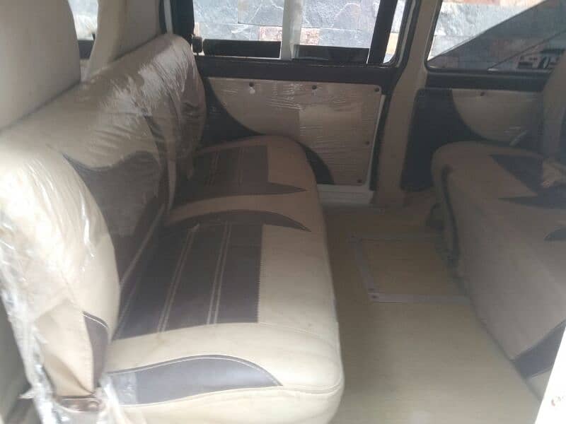 Suzuki Bolan Hiroof 1991 with lighting system and 2 fans installed 9