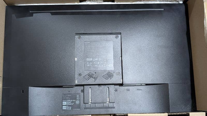 Brand New Dell 22 inch lcd 3