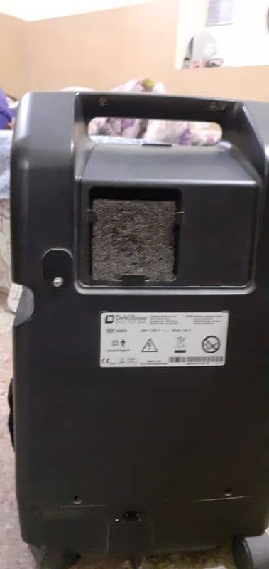 Oxygen concentrator 2