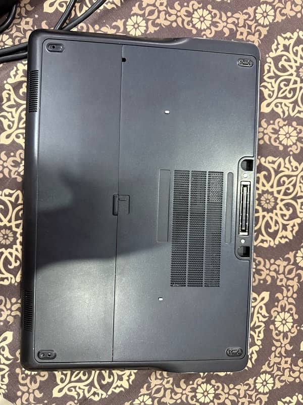 Dell laptop 3