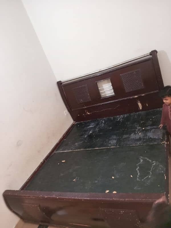 2 beds for sale 0