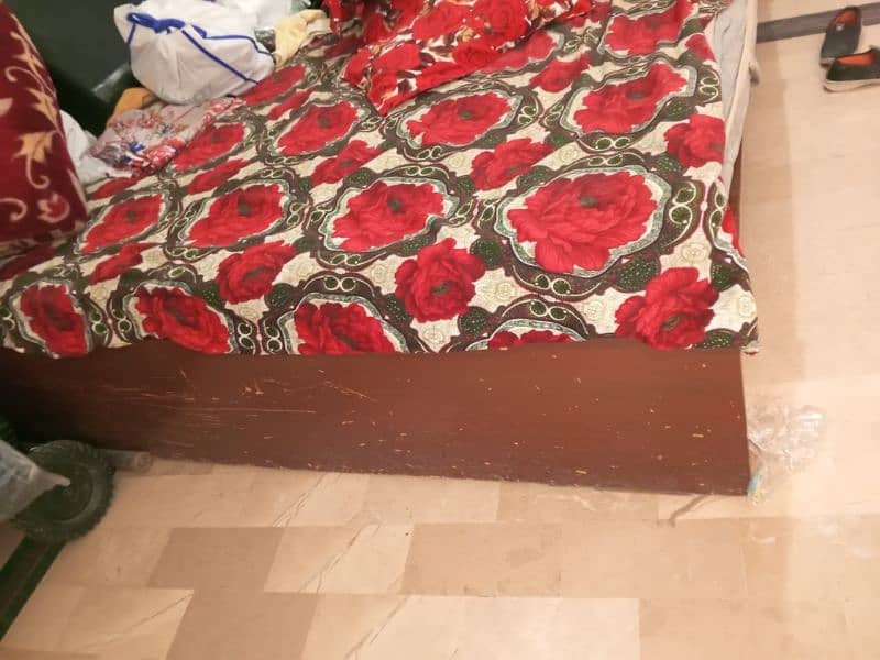 2 beds for sale 3