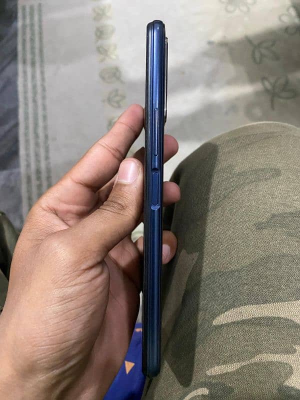 VIVO Y20S G 3