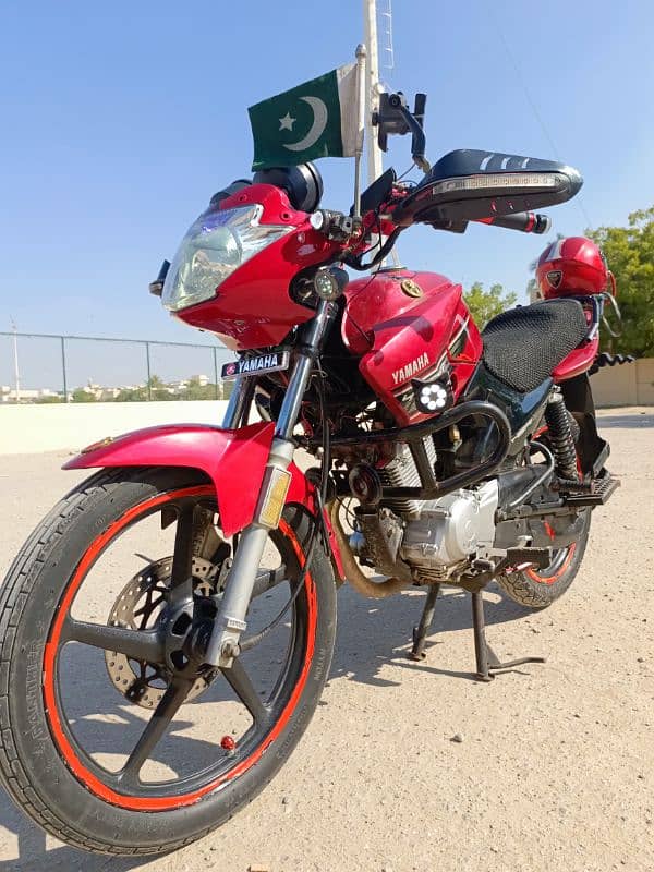 Yamaha YBR 125  2016 6